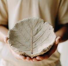 Air Dry Clay: Memory Leaf Bowl Workshop Part 1